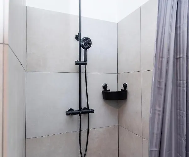 Bali House Nakvynės namai